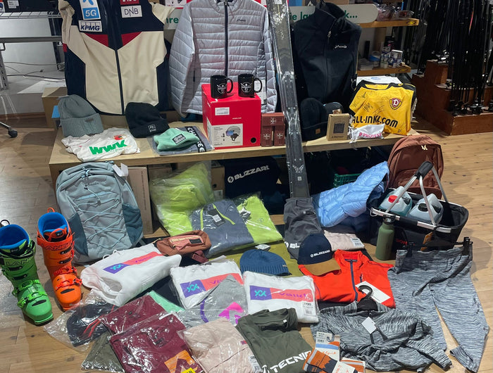 Ab  einem Einkaufswert von 50€. Haben sie die Chance auf diese Preise im Wert von bis zu 5.000€